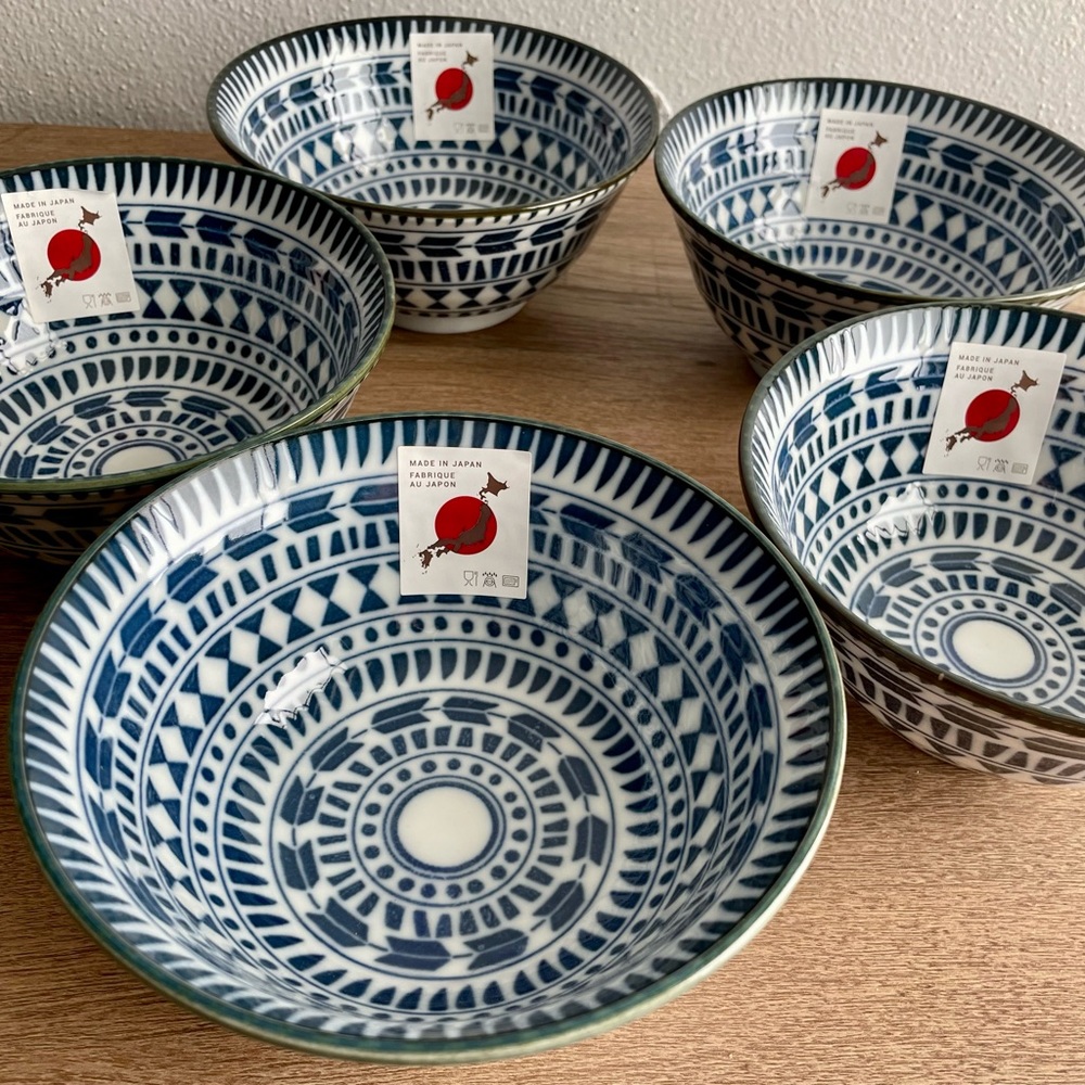 Bowls made in Japan